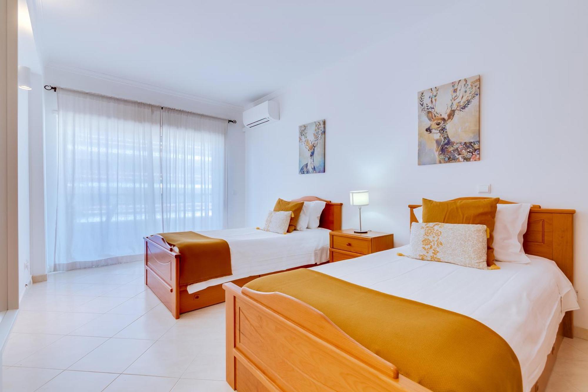 Colina Sol T2 Quarteira Beach Exterior photo